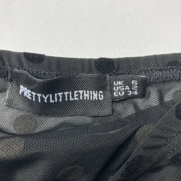 PrettyLittleThing Black Poker Dot Print Cowl Neck Crop Top Size 2 - Picture 5 of 7